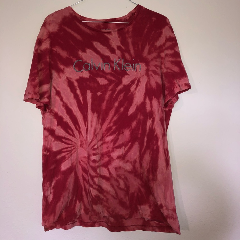 Calvin Klein Bleach Dyed Red Maroon T Shirt